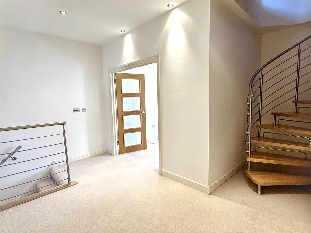 Sovereign Mews, Barnet, EN4 0JQ, photo 7