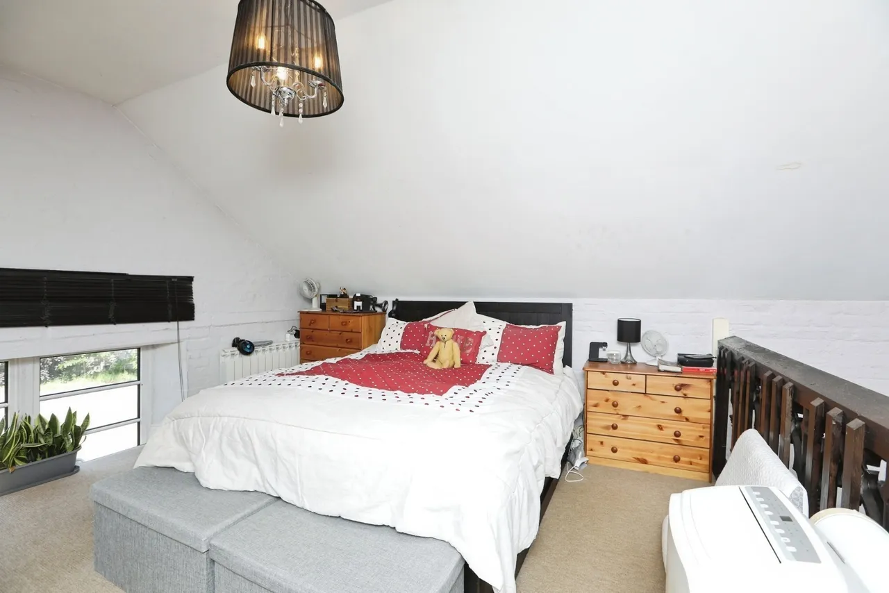 Lower Road, Teynham, Sittingbourne, Kent, ME9, photo 15