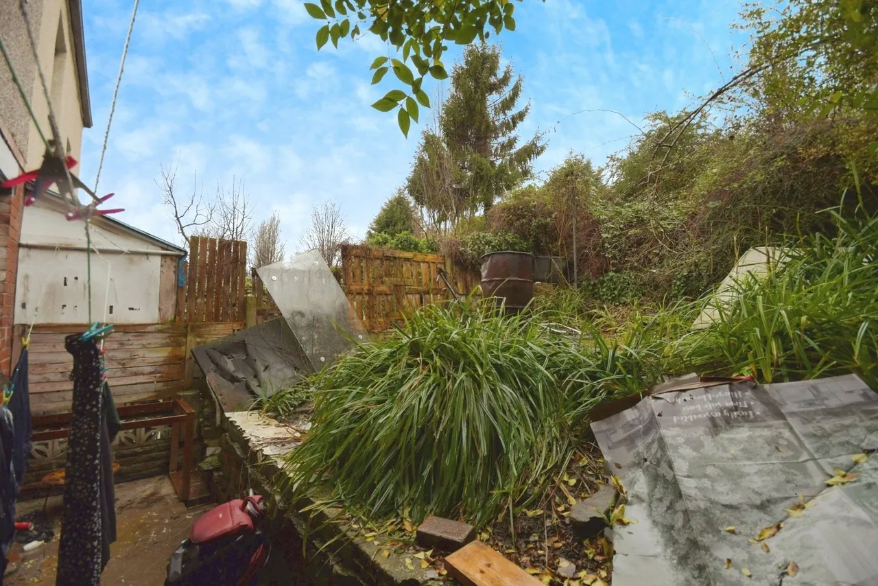 Vickers Road, Sheffield, S5, photo 10