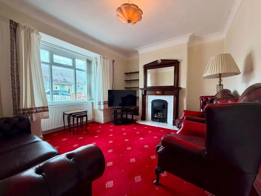 Fern Avenue, Fawdon, NE3, photo 2