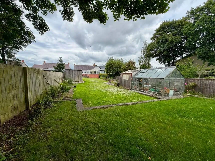 Fern Avenue, Fawdon, NE3, photo 17