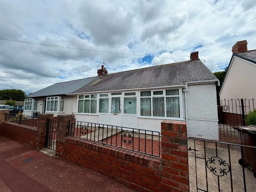 2 bed house for sale, Fern Avenue, Fawdon, NE3