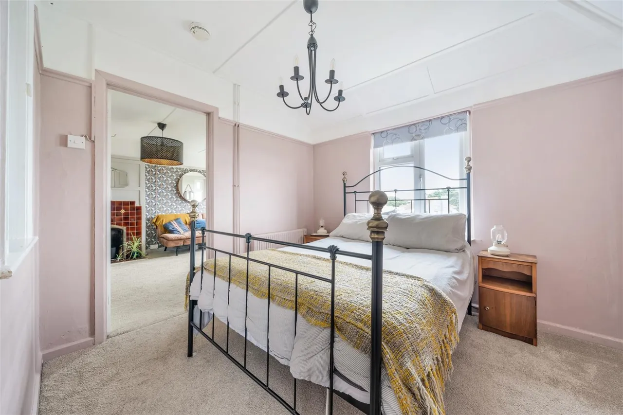 Chywoone Avenue, Newlyn, TR18, photo 10