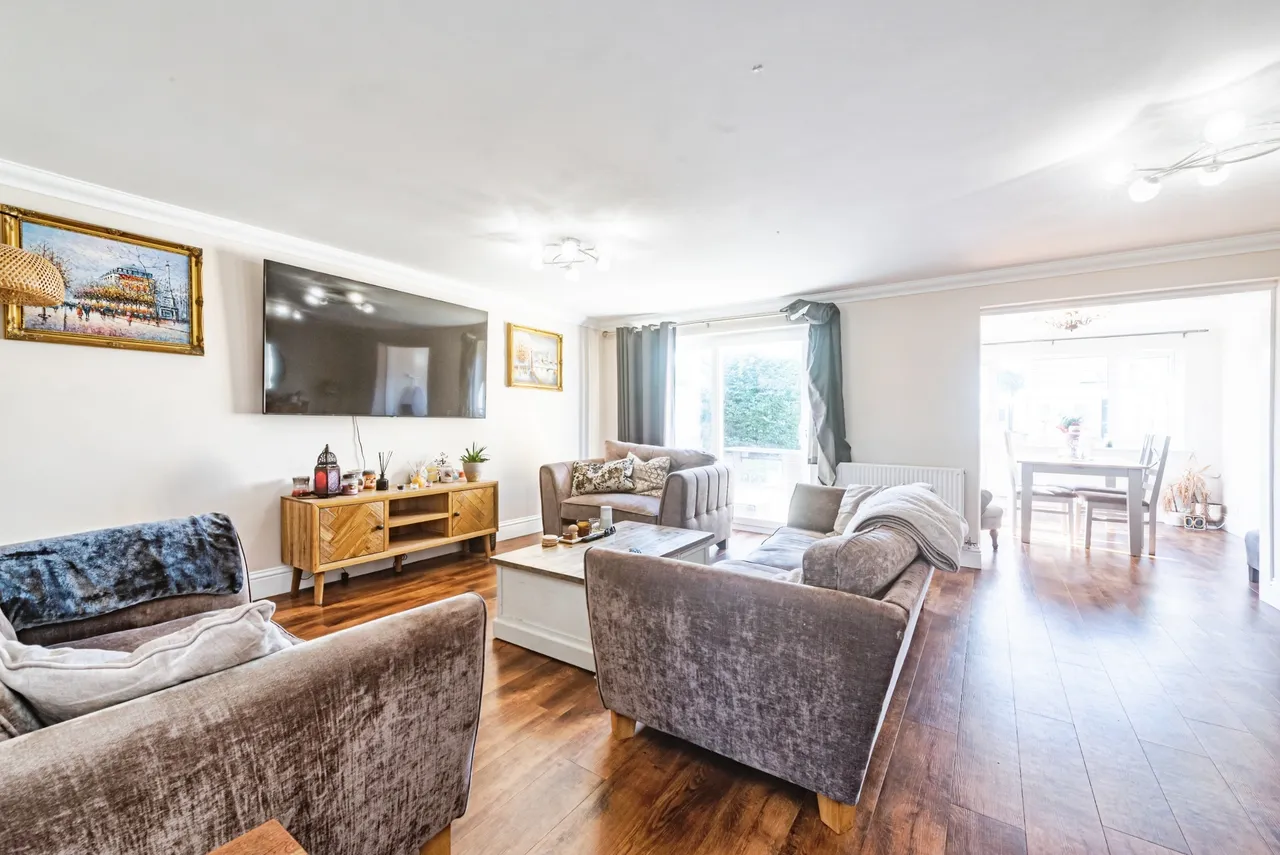 Derwent Road, Basingstoke, RG22, photo 5