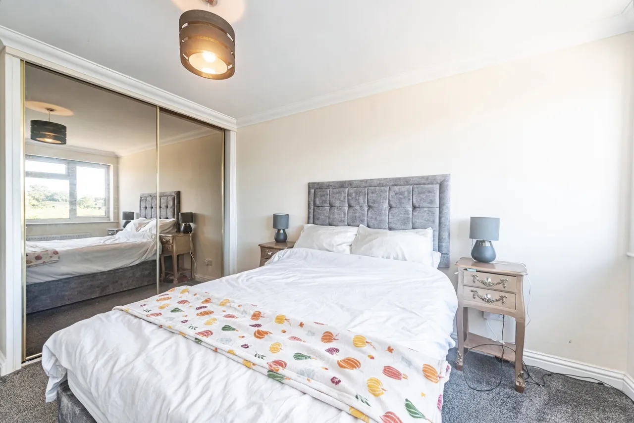 Derwent Road, Basingstoke, RG22, photo 13