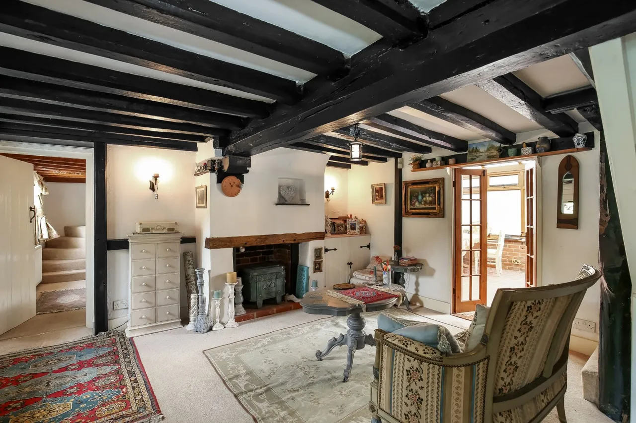 The Green, Alderbury, Salisbury, Wiltshire, SP5 3AW, photo 4