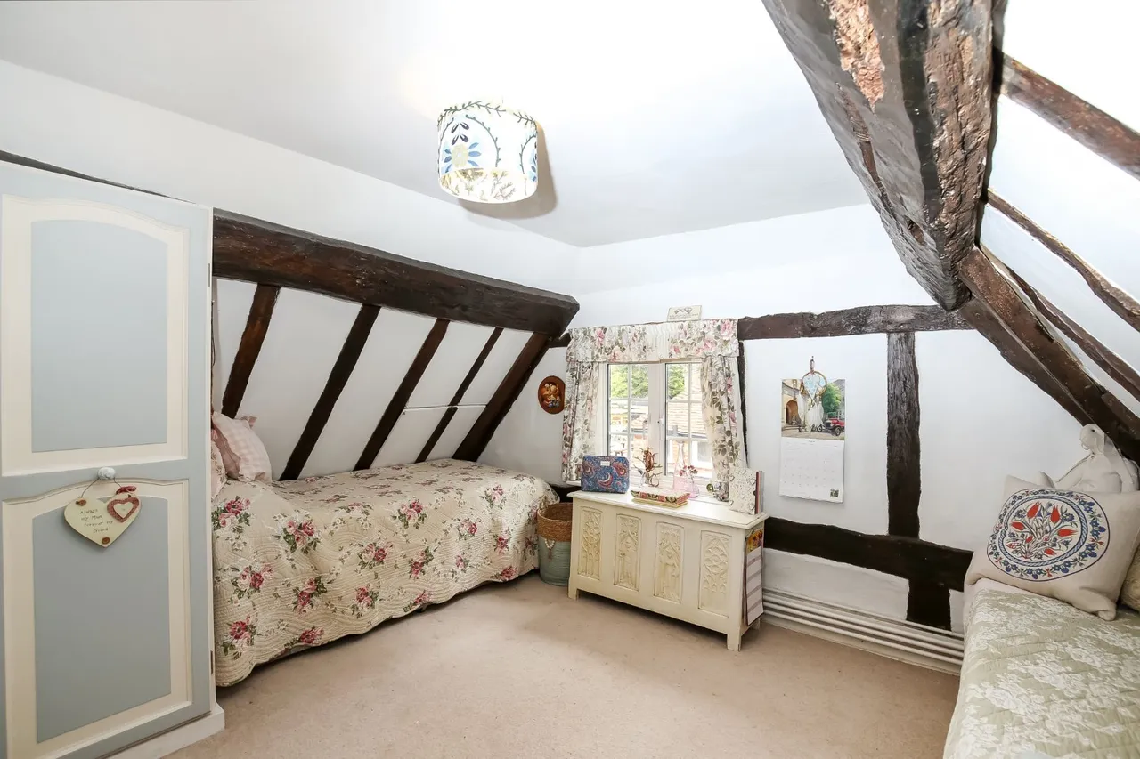 The Green, Alderbury, Salisbury, Wiltshire, SP5 3AW, photo 11