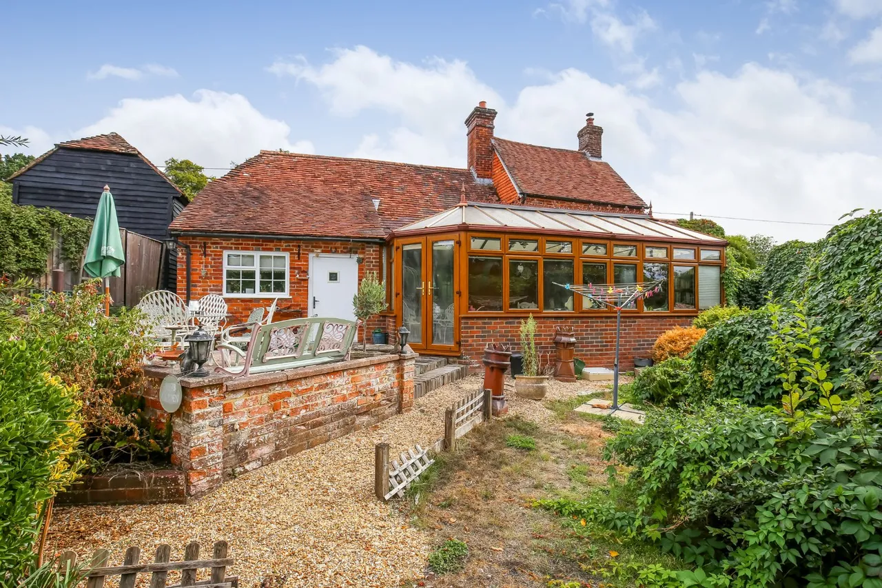 The Green, Alderbury, Salisbury, Wiltshire, SP5 3AW, photo 13