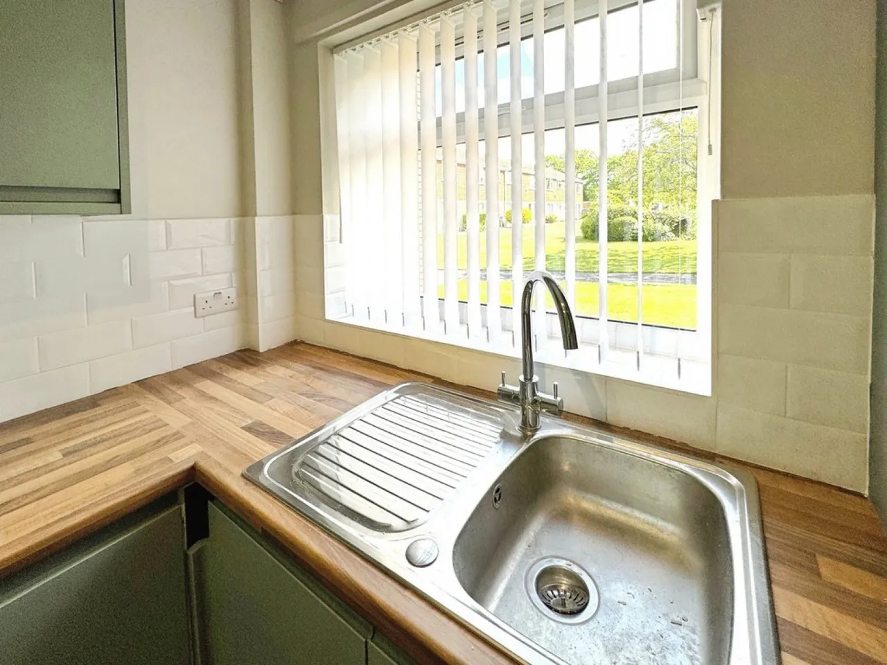 Waterford Road, BH23, photo 9