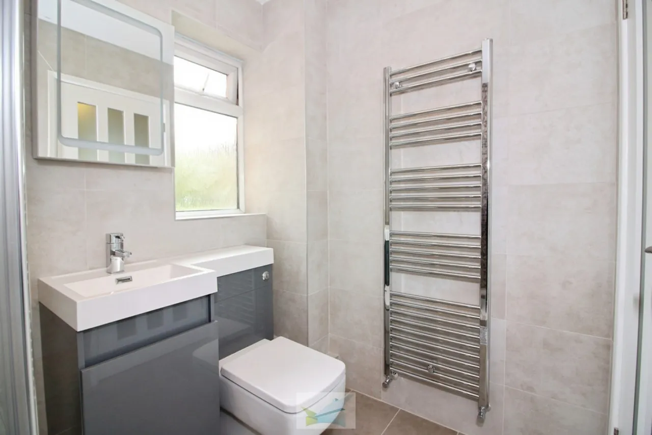 Waterford Road, BH23, photo 11