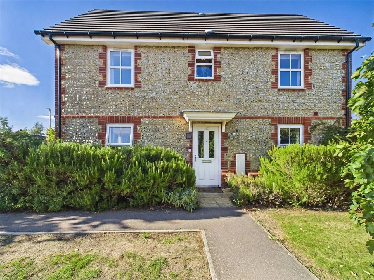 3 bed house for sale, Lower Icknield Way, Chinnor, OX39
