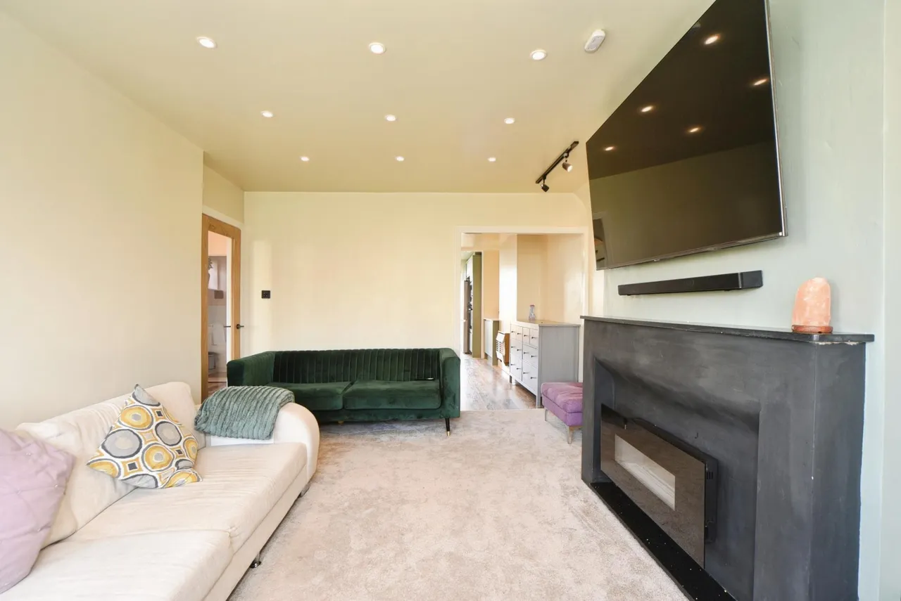 Kingsand Road, London, SE12, photo 11