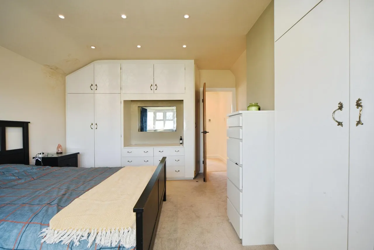 Kingsand Road, London, SE12, photo 20