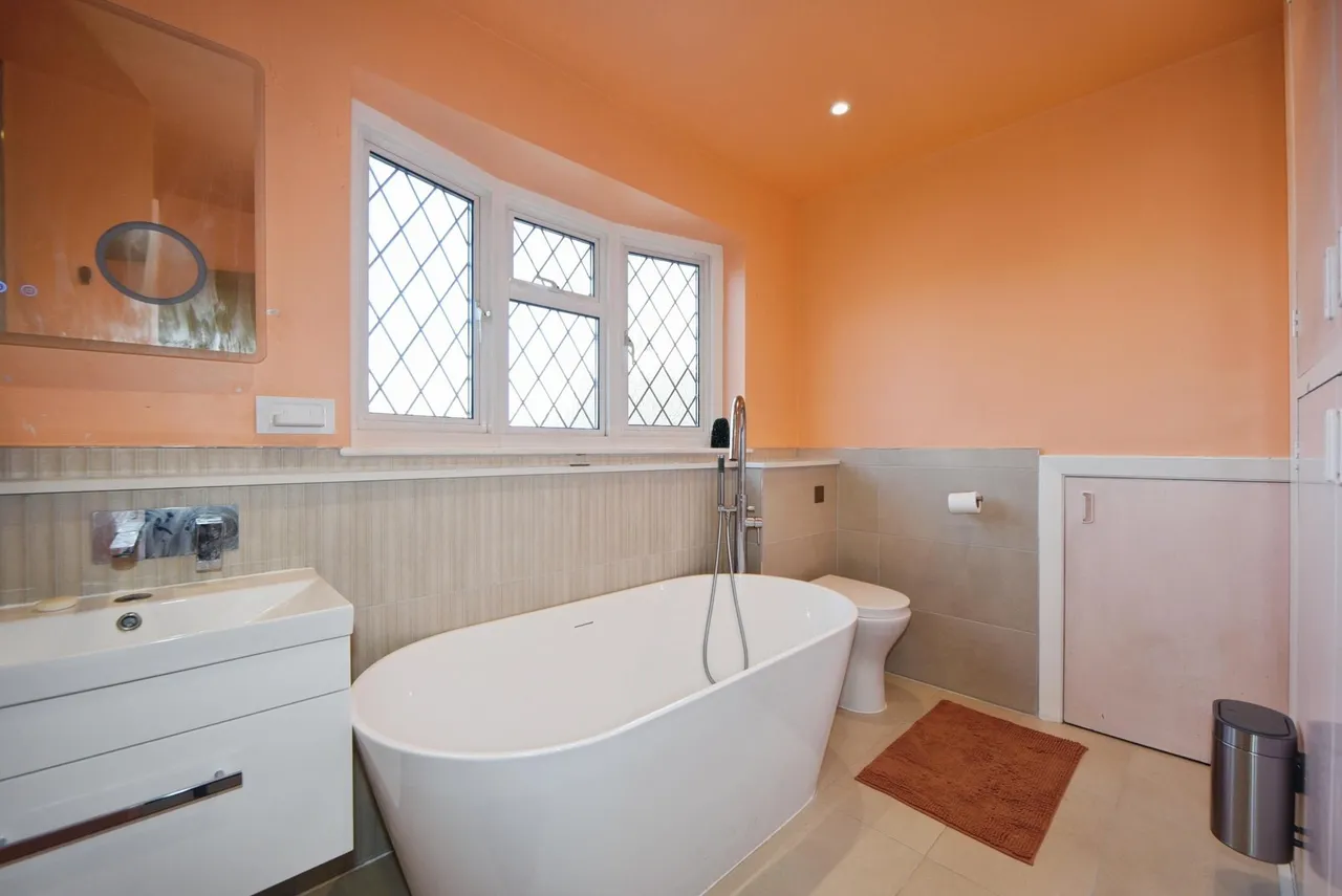 Kingsand Road, London, SE12, photo 16