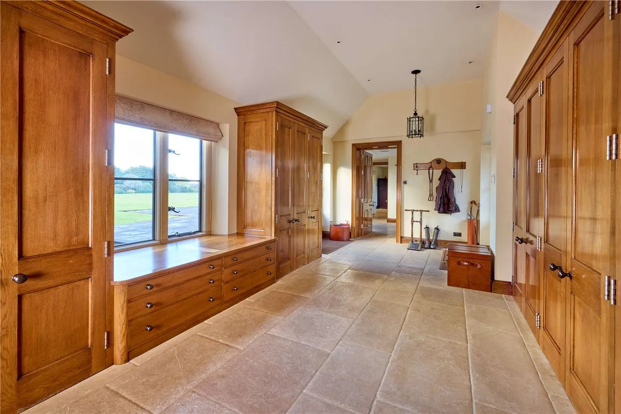 Wyck Rissington, Cheltenham, Gloucestershire, GL54 2PN, photo 8