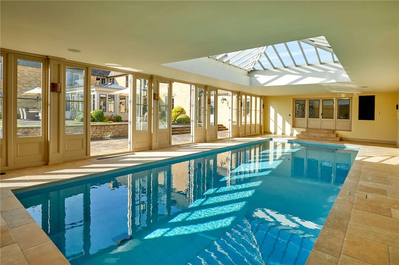 Wyck Rissington, Cheltenham, Gloucestershire, GL54 2PN, photo 2