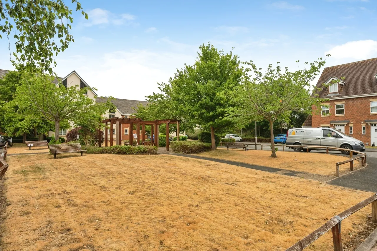 Cordelia Close, Stratford-upon-Avon, CV37, photo 9