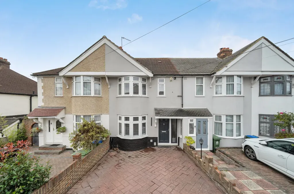 3 bed house for sale, Yorkland Avenue, Welling, DA16