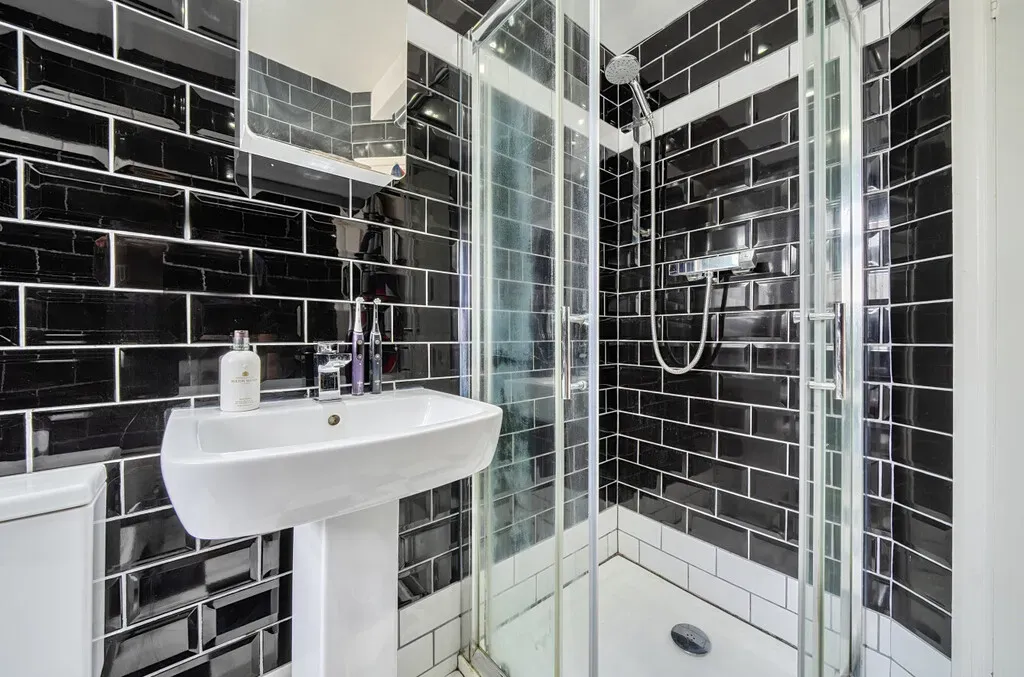 Yorkland Avenue, Welling, DA16, photo 8