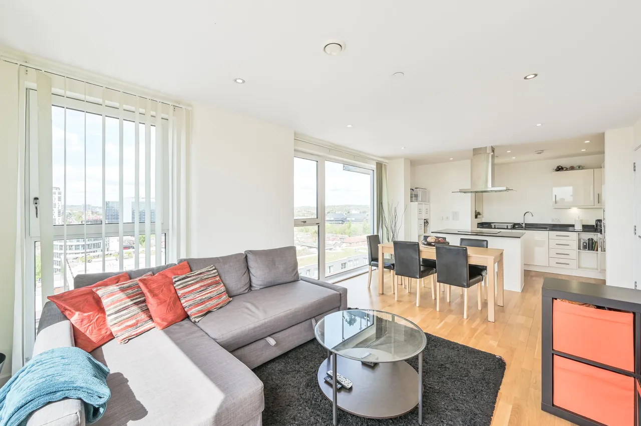 Flat 44, 15 Zenith Close, London, photo 9