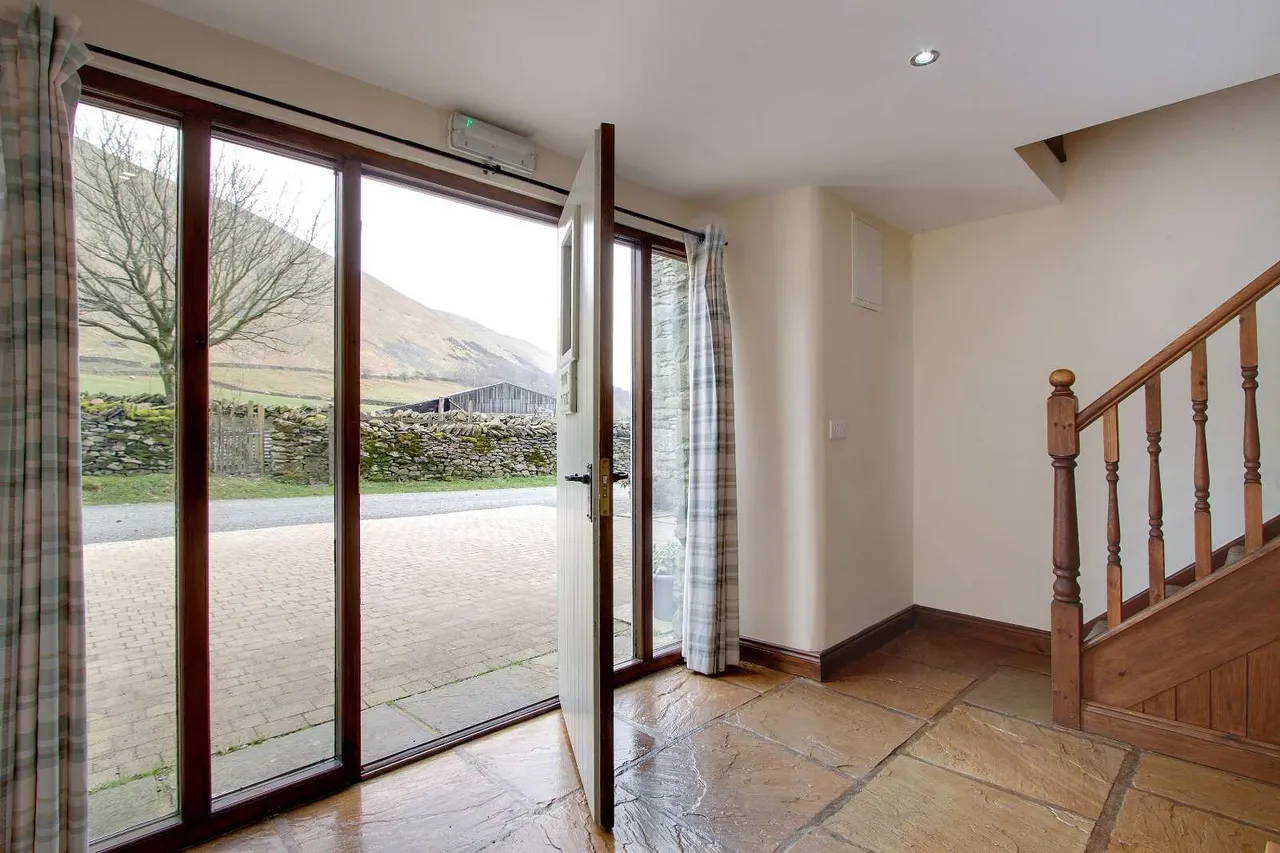 Brockholes Farm Holiday Cottages, Tebay, Penrith, Cumbria, CA10 3XT, photo 11