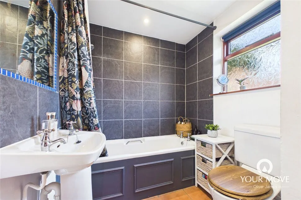 Gills Close, Harleston, Norfolk, IP20, photo 8