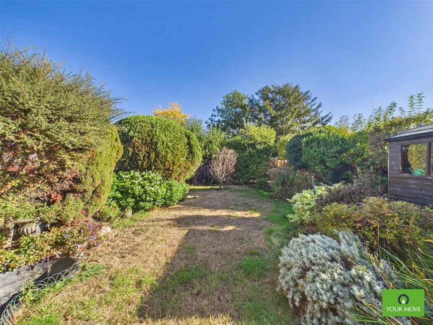 Stanley Close, Romford, RM2, photo 15