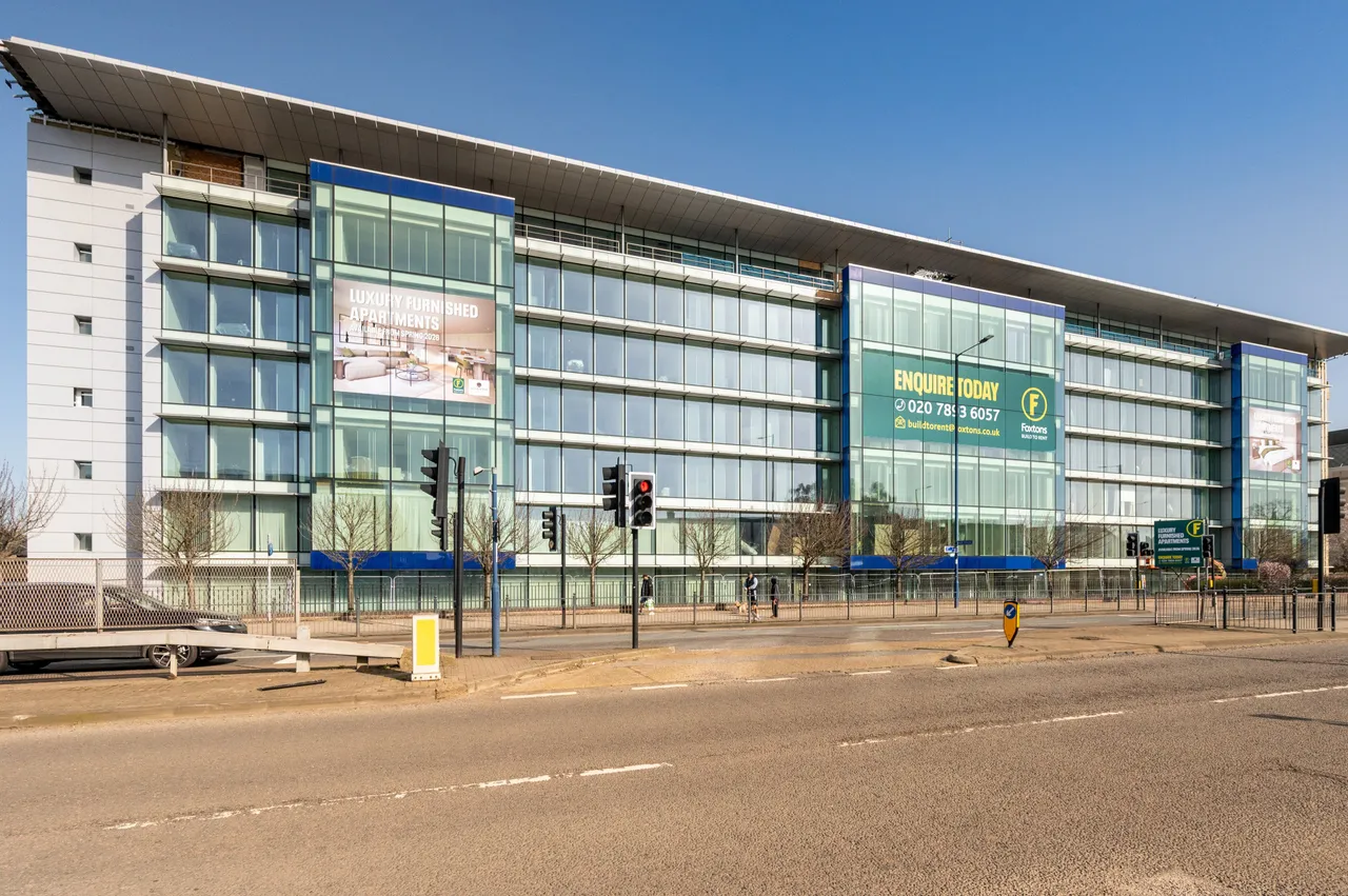Hounslow, TW5, photo 22