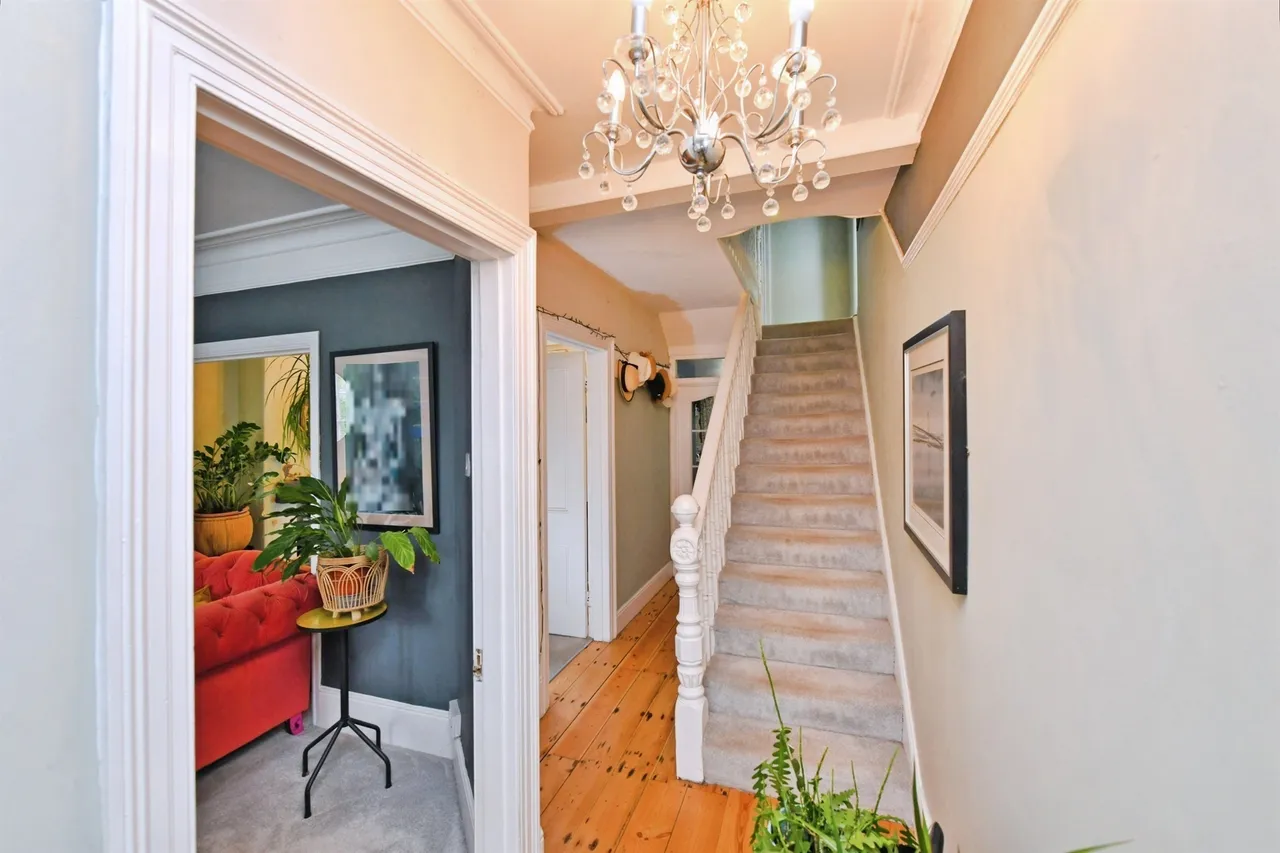 King Edward Road, Saltash, photo 4