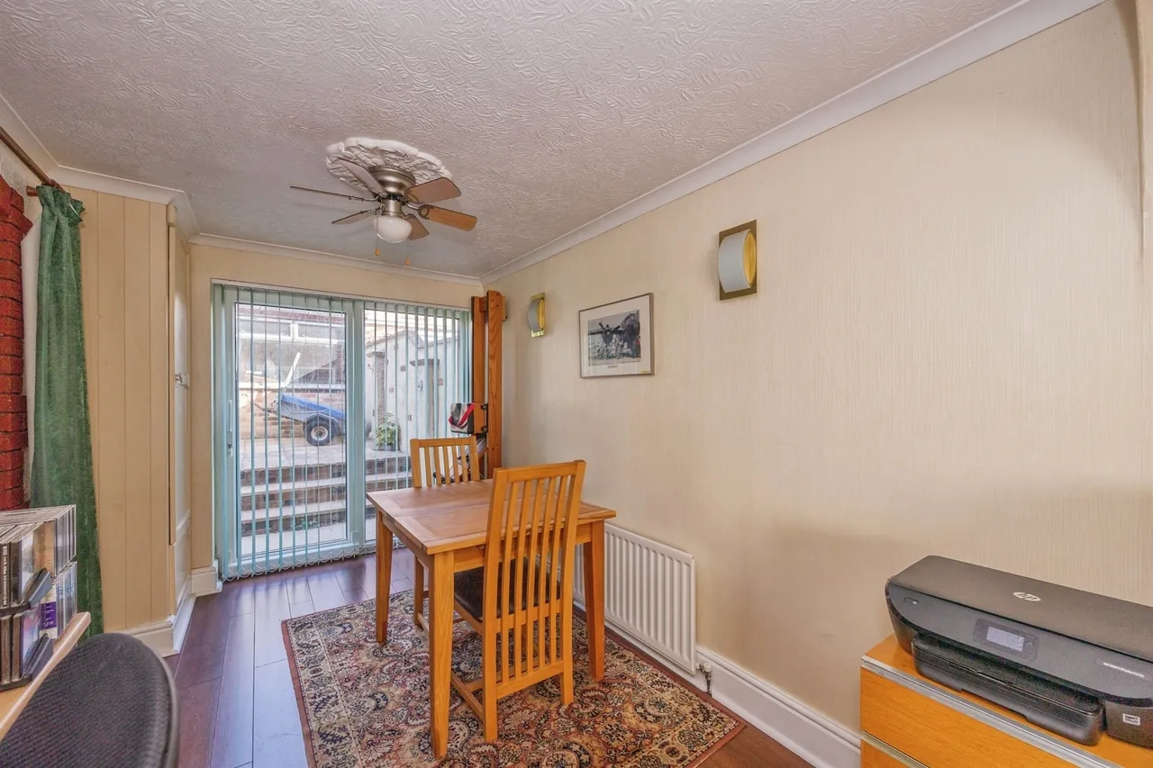 Seaway Crescent, SOUTHSEA, photo 5