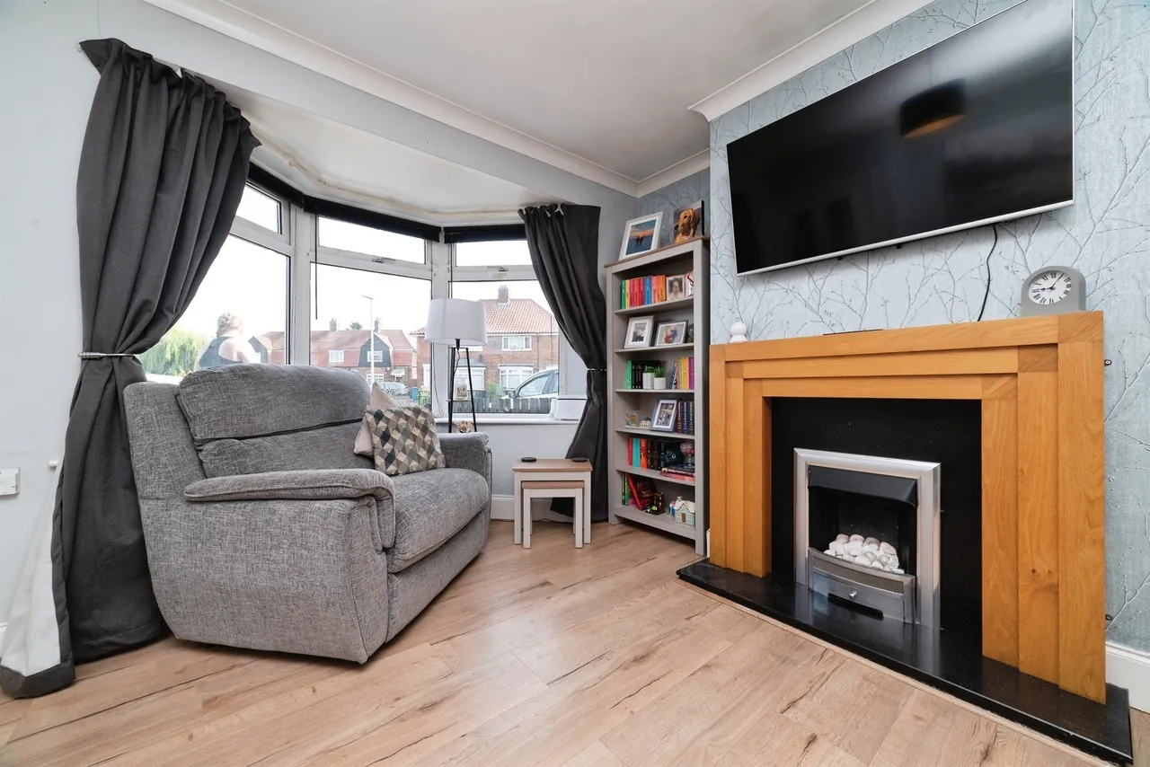 38th Avenue, HULL, photo 2