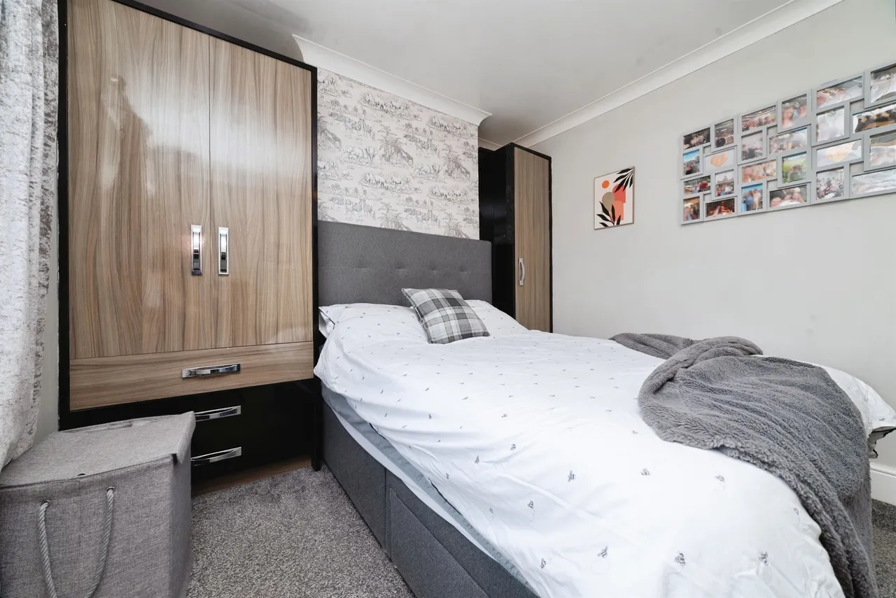 38th Avenue, HULL, photo 10