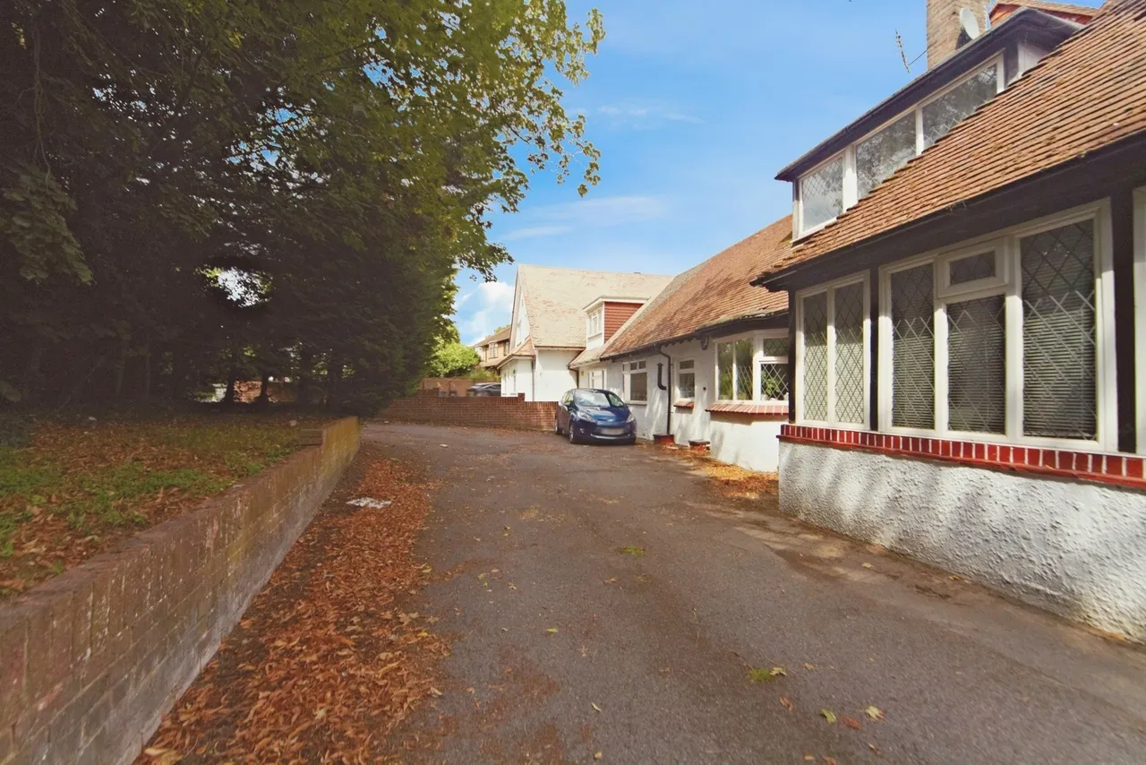 Foxley Lane, Purley, CR8, photo 16