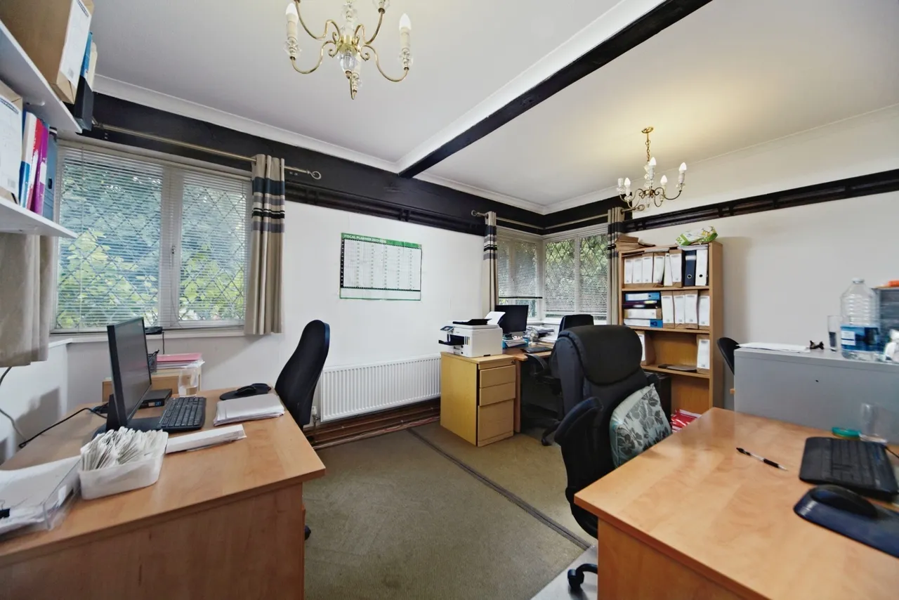 Foxley Lane, Purley, CR8, photo 13
