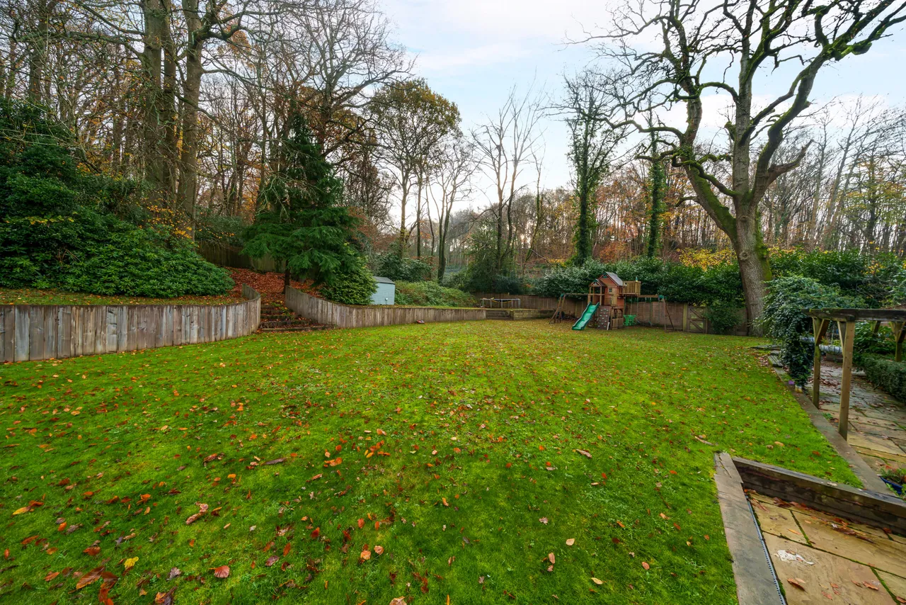 Haslemere Road, Brook, GU8, photo 17