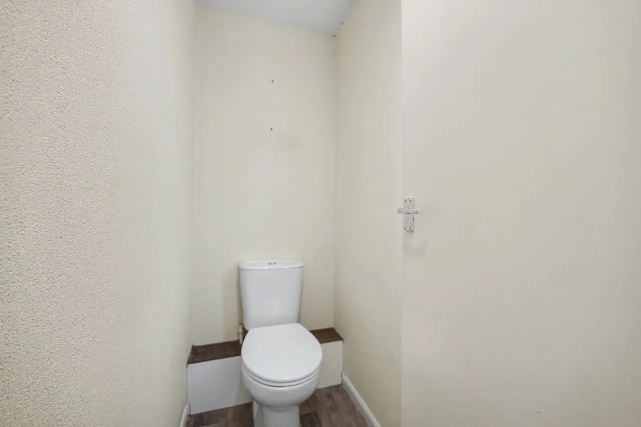 Sandtop Close, Blackfordby, DE11, photo 16
