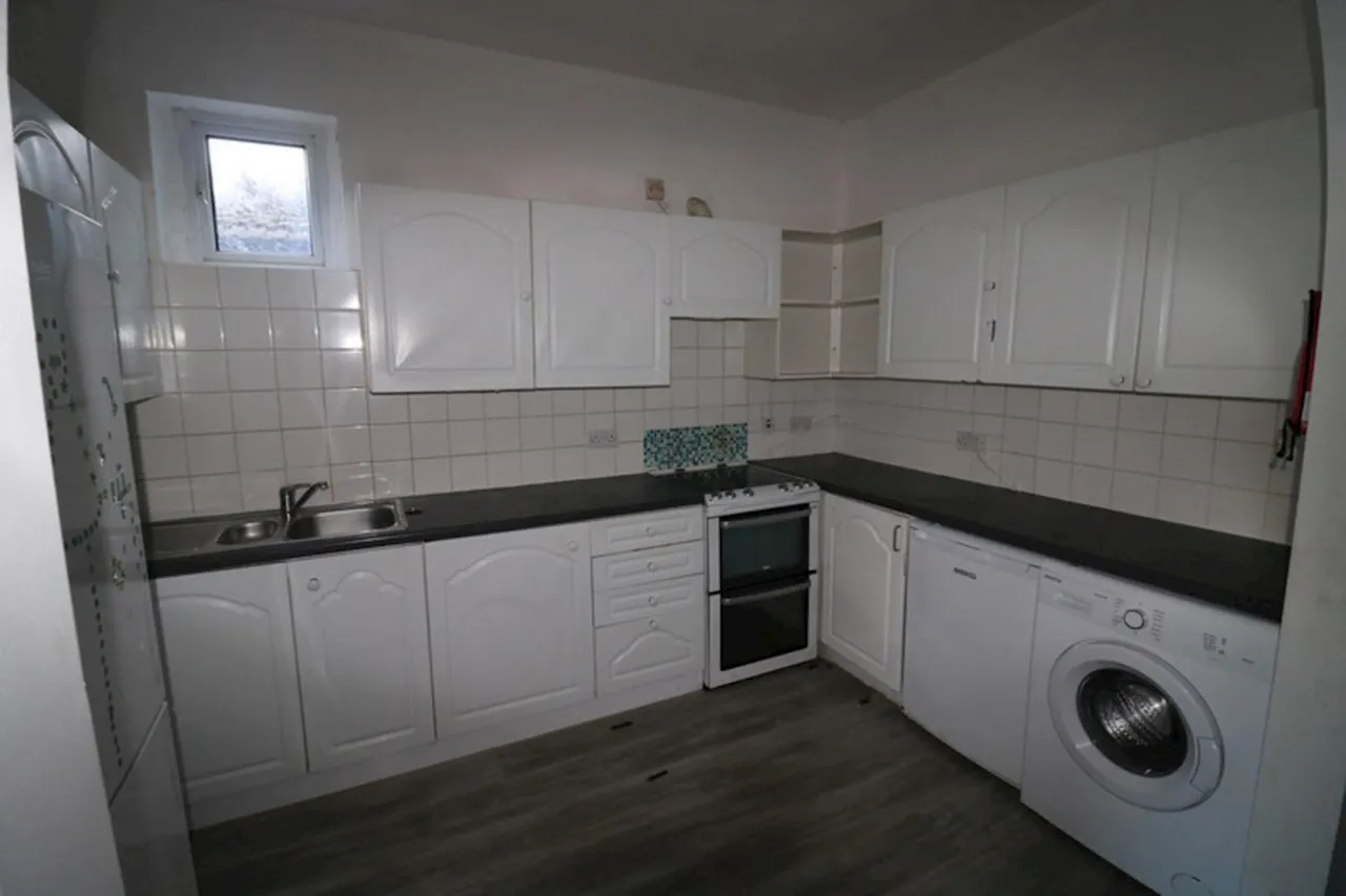 Walton Road, EN11, photo 8