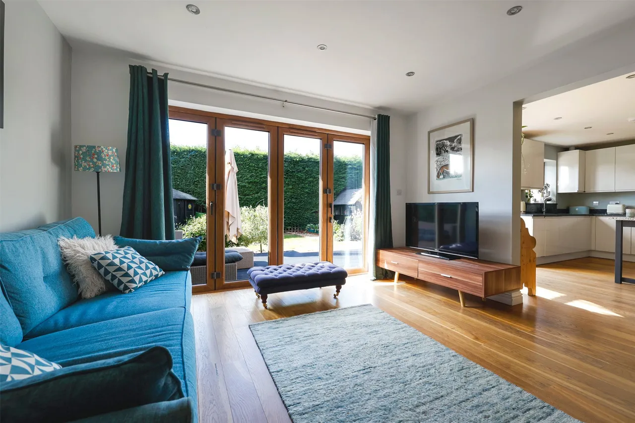 Cannon Way, Fetcham, KT22, photo 5
