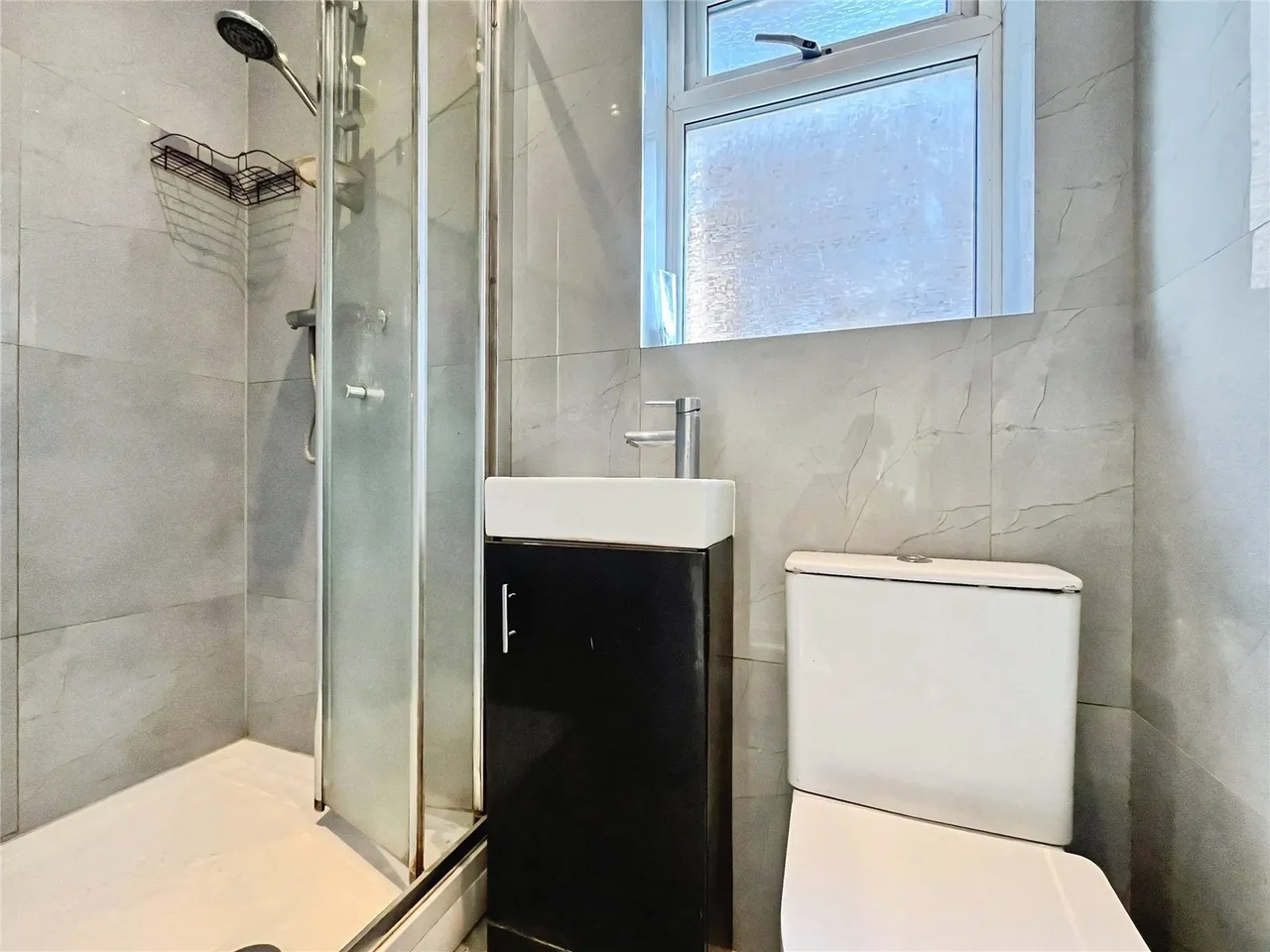 Station Road, Hounslow, TW3, photo 11