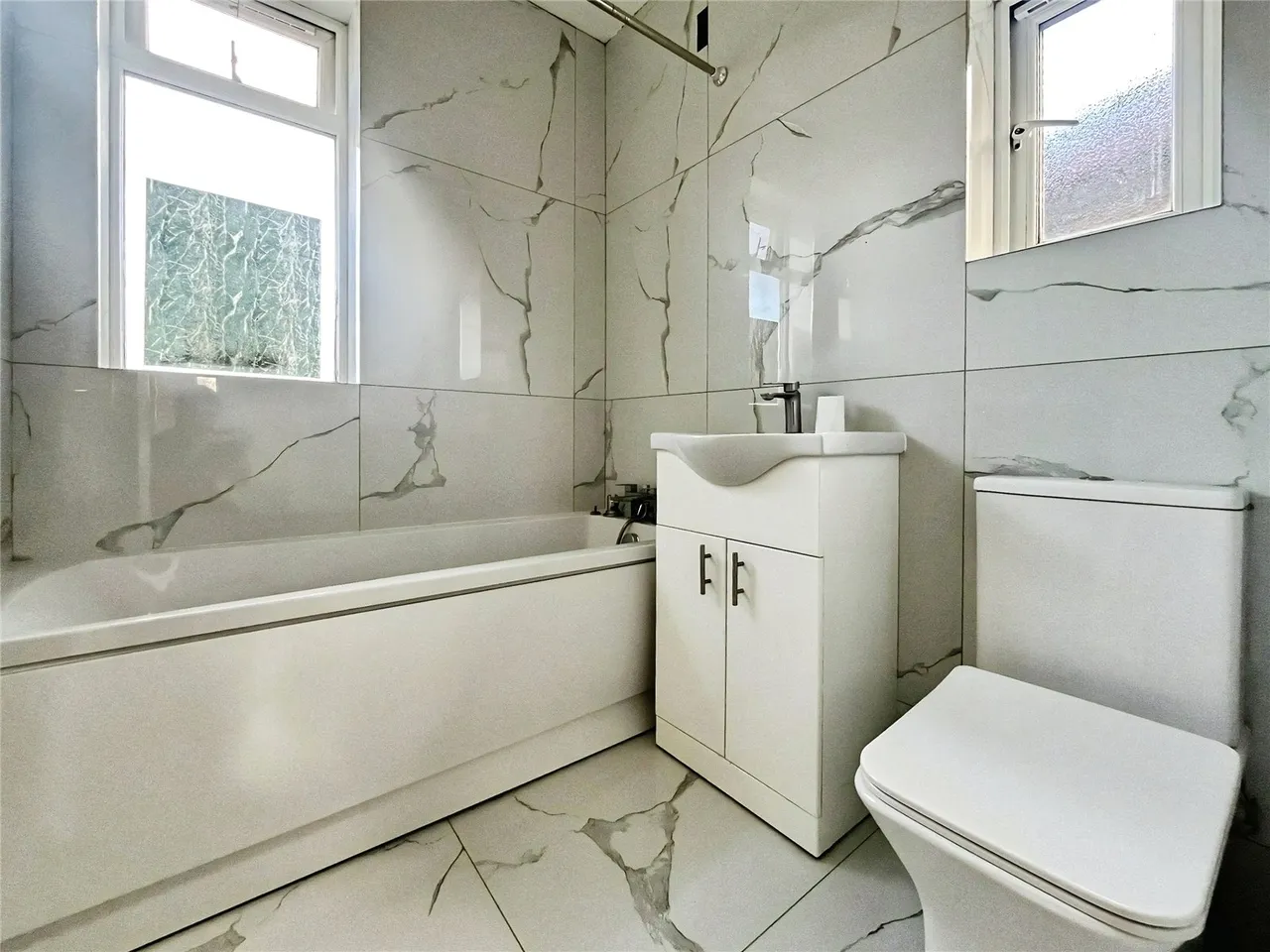 Station Road, Hounslow, TW3, photo 10