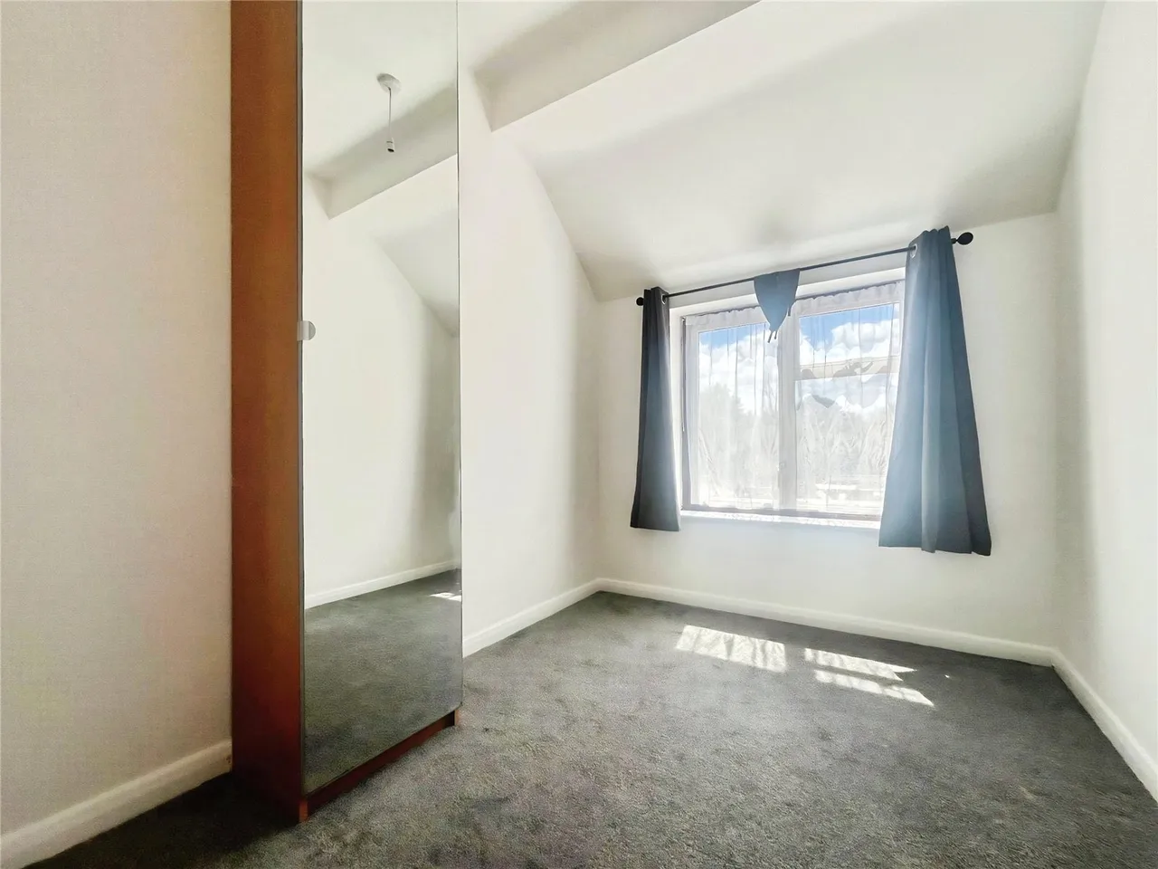 Station Road, Hounslow, TW3, photo 9