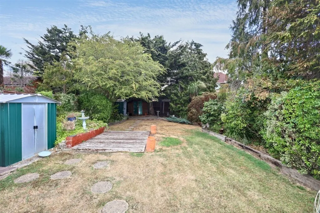 Stoneyfields Gardens, EDGWARE, photo 12