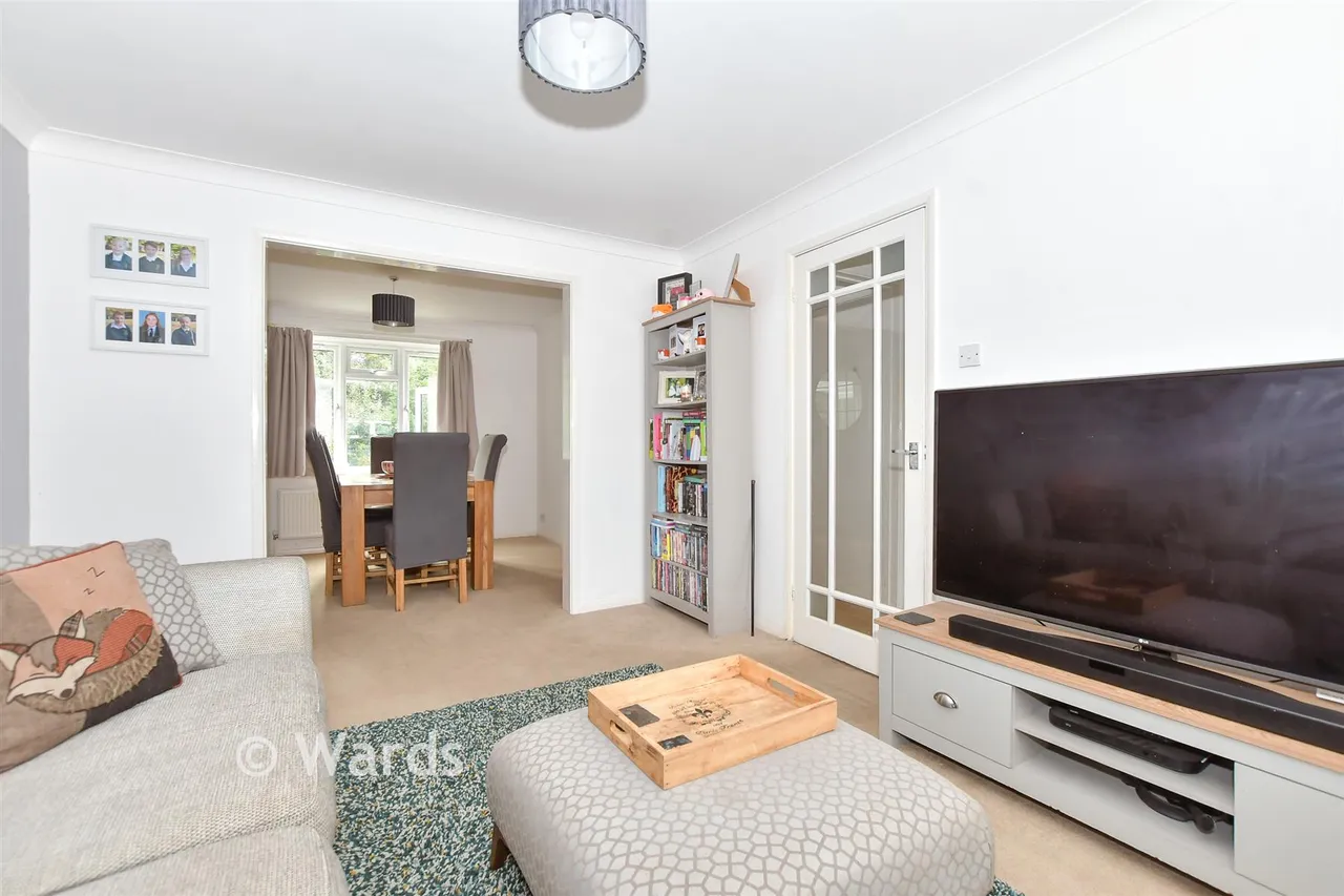 Ashdown Crescent, New Romney, TN28, photo 4