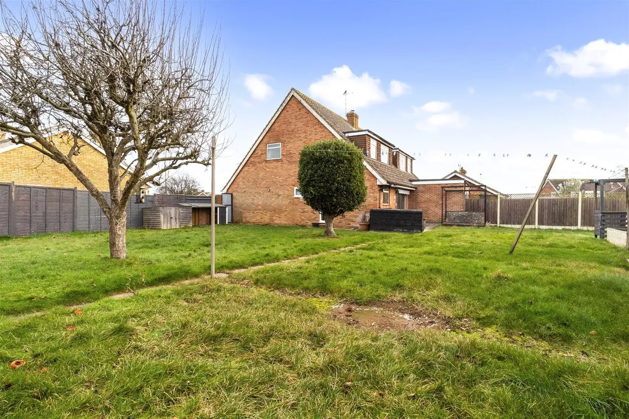 Tamar Close, Fleetwing, Worthing, photo 3