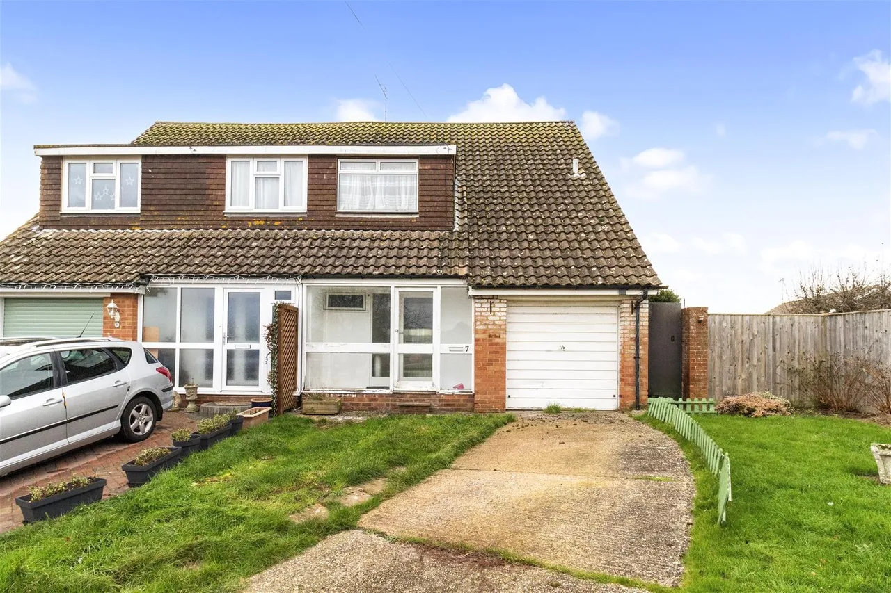 3 bed house for sale — Tamar Close, Fleetwing, Worthing