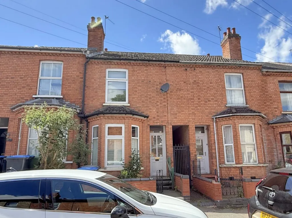 2 bed house for sale, King Edward Road, Rugby