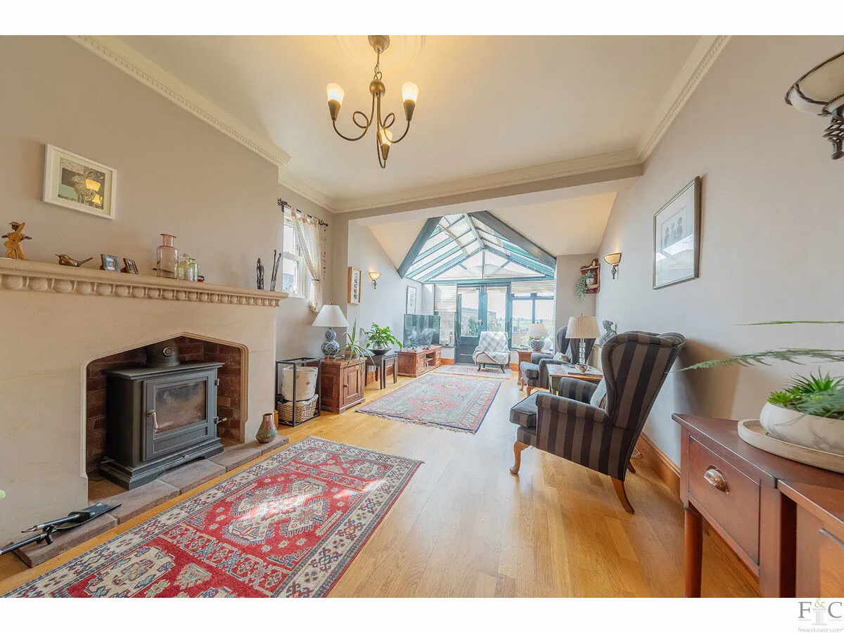 Main Street, Leicester, LE8, photo 8