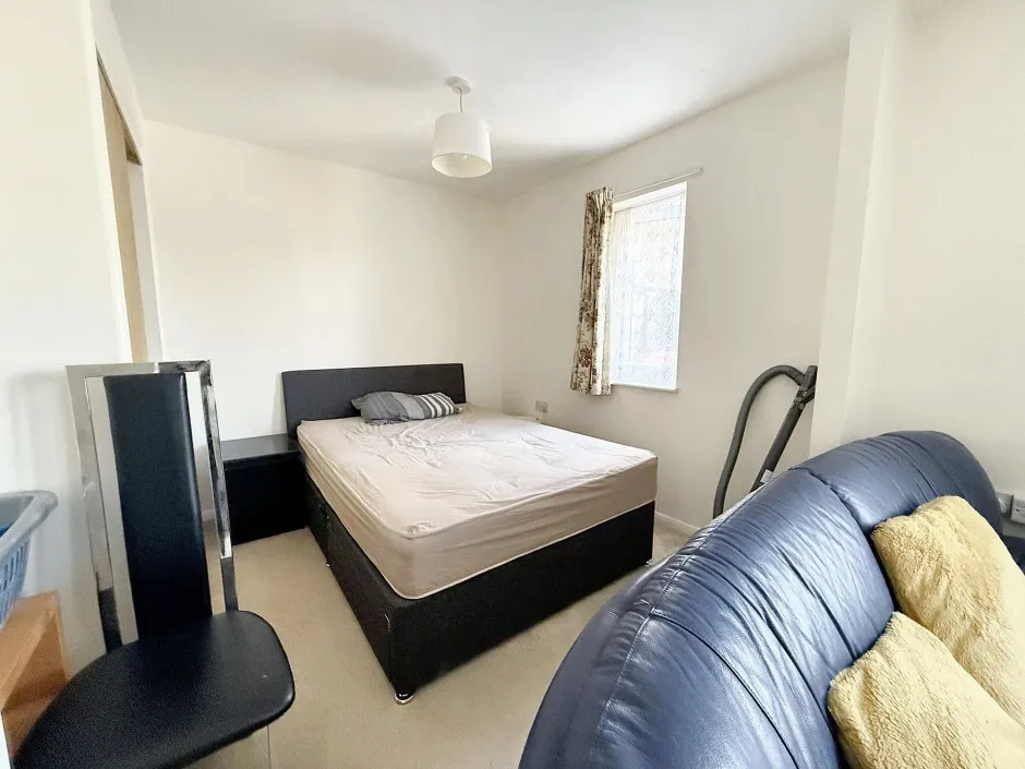 Verona Close, Uxbridge, UB8, photo 10