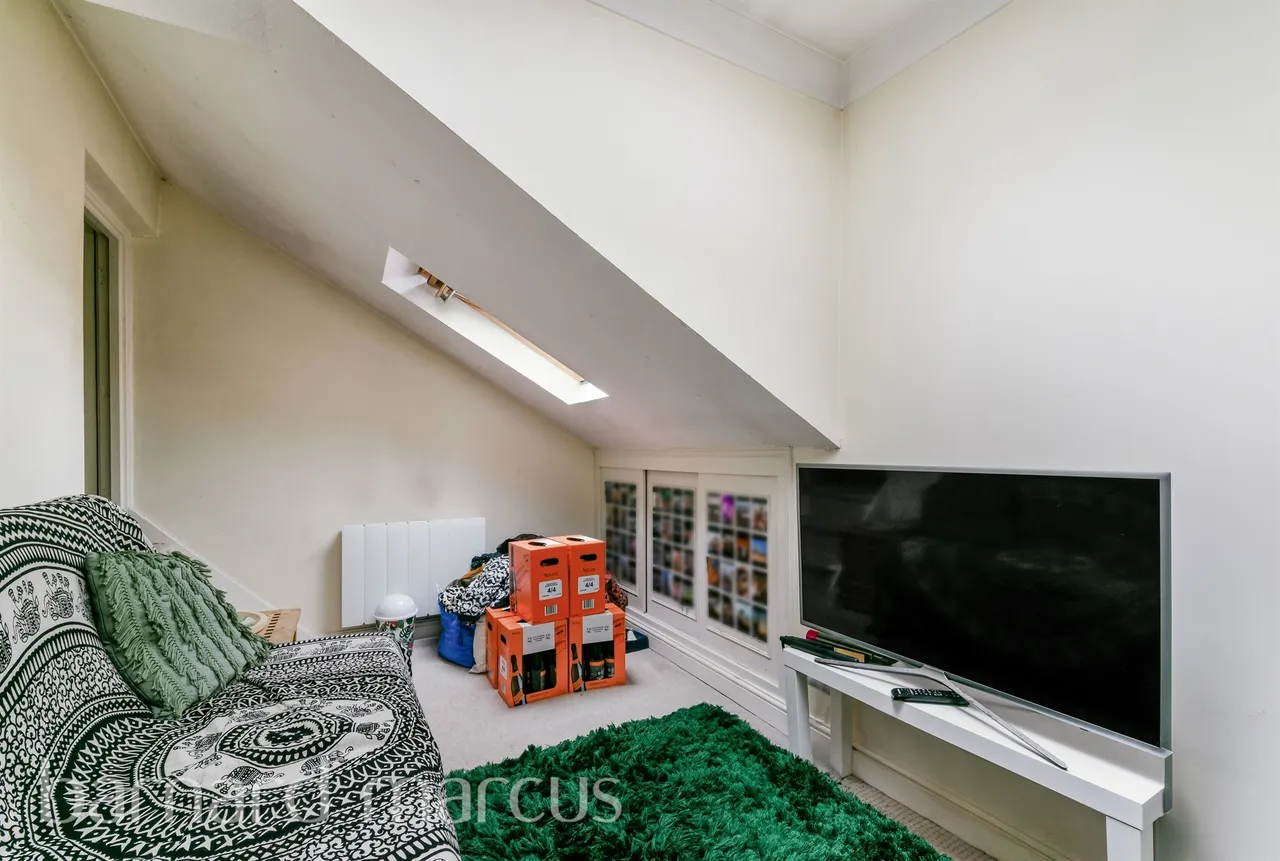 Lawrie Park Road, London, SE26, photo 3