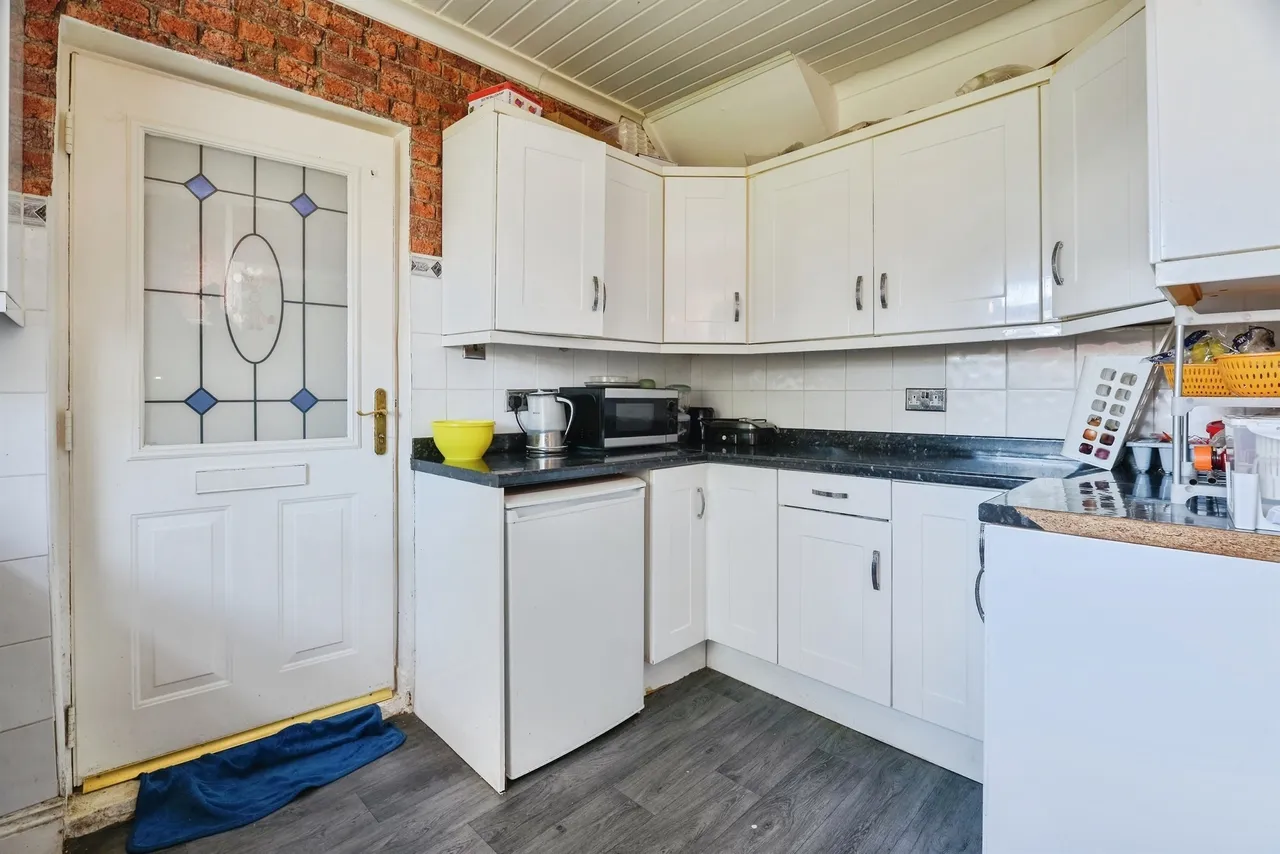 Carisbrooke Avenue, Middlesbrough, TS3, photo 2